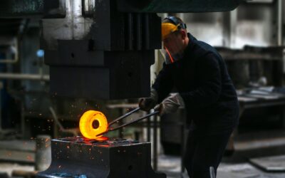 Analiza bezpieczeństwa maszyn przemysłowych. Zalety, przebieg, przykłady